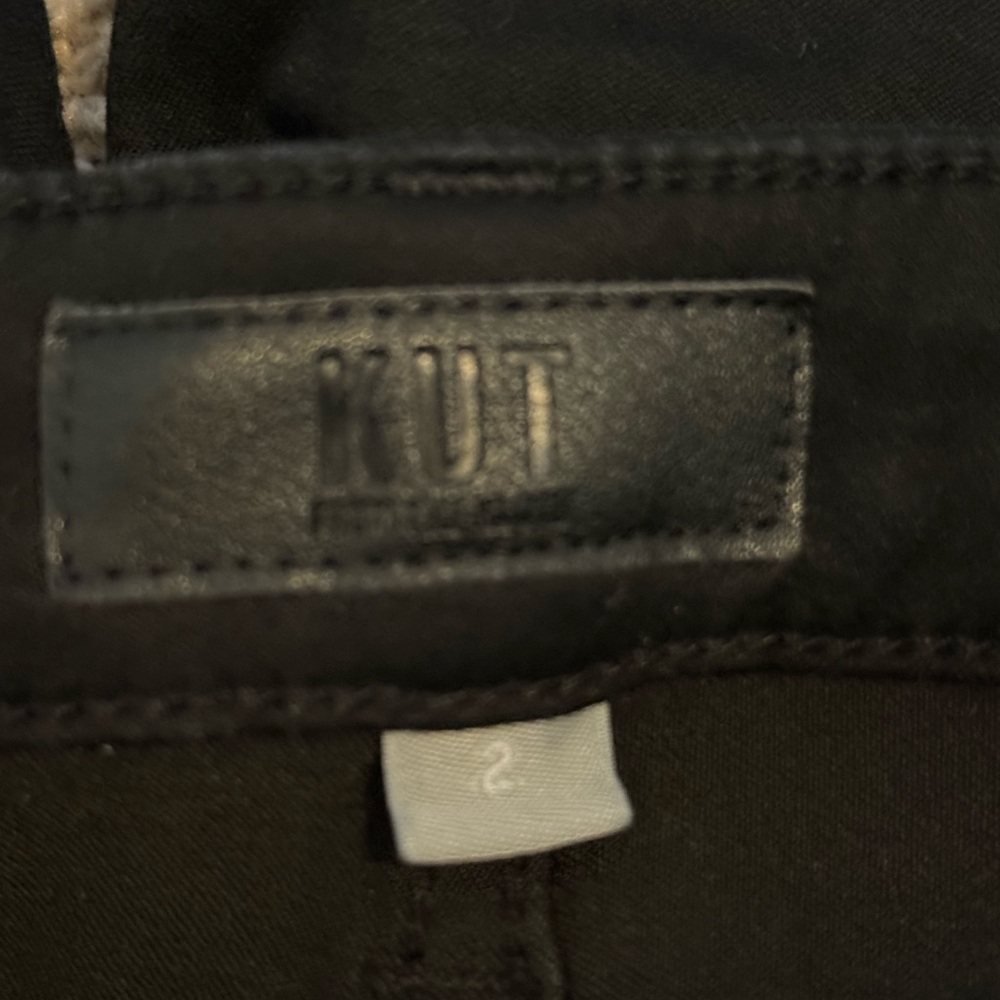 Kut from the Kloth Black High-Rise Wide Leg Jeans - Picture 7 of 8